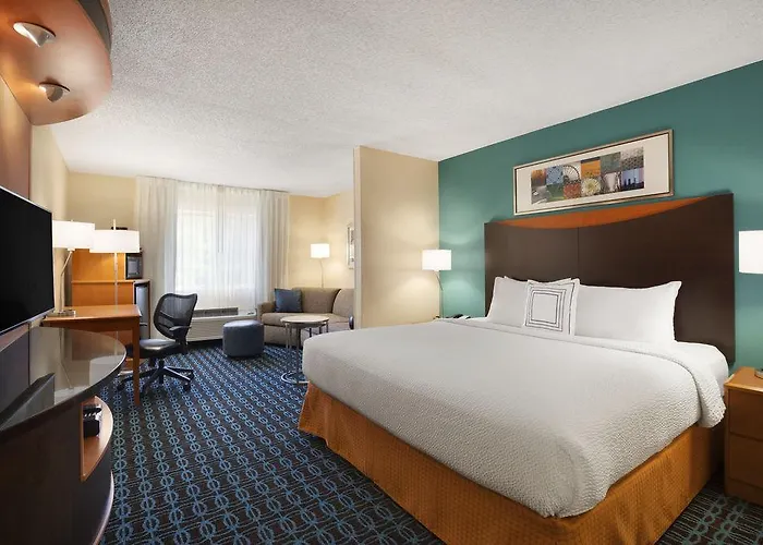 Hotel Fairfield & Minneapolis Bloomington/mall Of America 3*