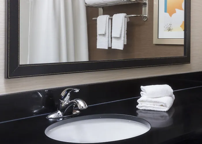 Hotel Fairfield & Minneapolis Bloomington/mall Of America 3*