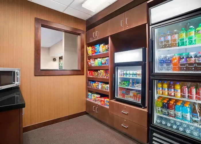 Hotel Fairfield & Minneapolis Bloomington/mall Of America 3*